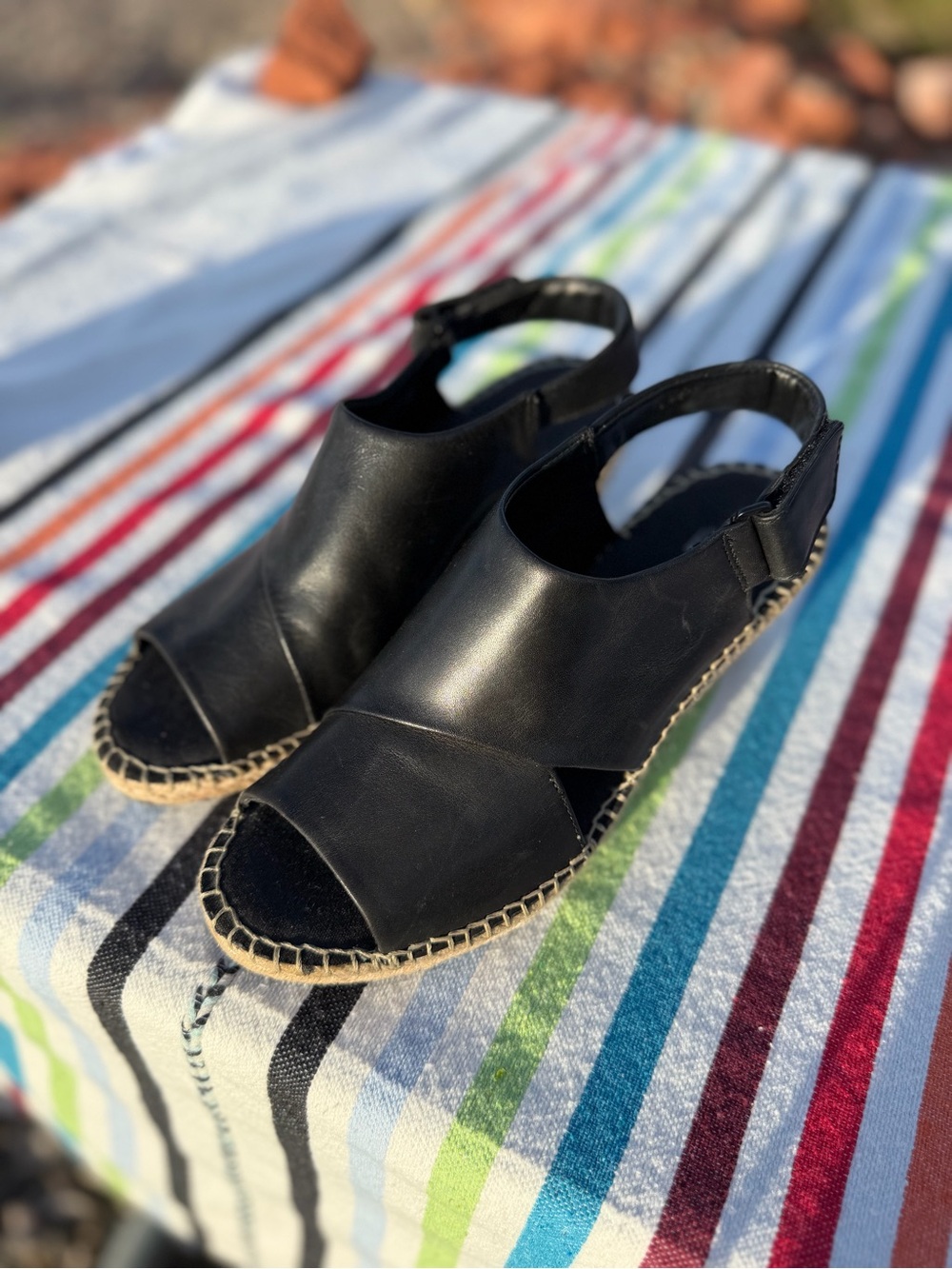 Clarks Lafley Krissy Black Leather quiet luxury Espadrille Wedge Sandals 7.5 M